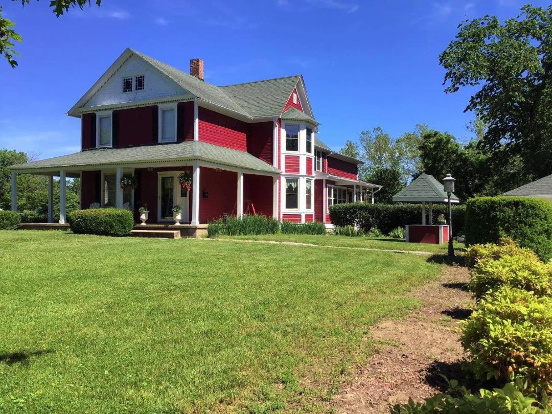 Plain & Fancy Bed & Breakfast Ironton Εξωτερικό φωτογραφία