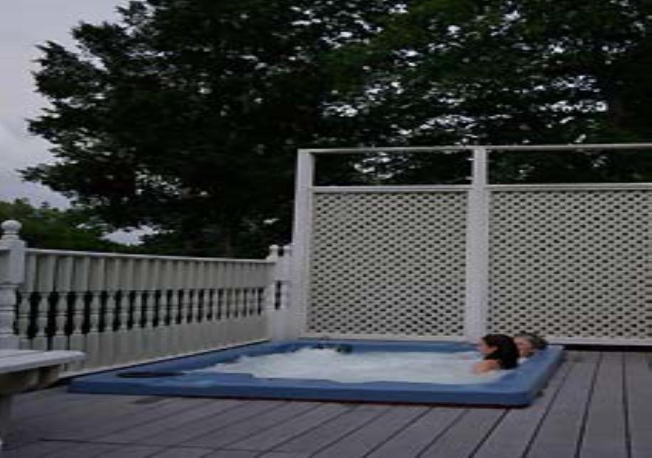Plain & Fancy Bed & Breakfast Ironton Εξωτερικό φωτογραφία